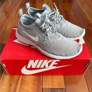 Nike Women’s Juvenate Sneakers